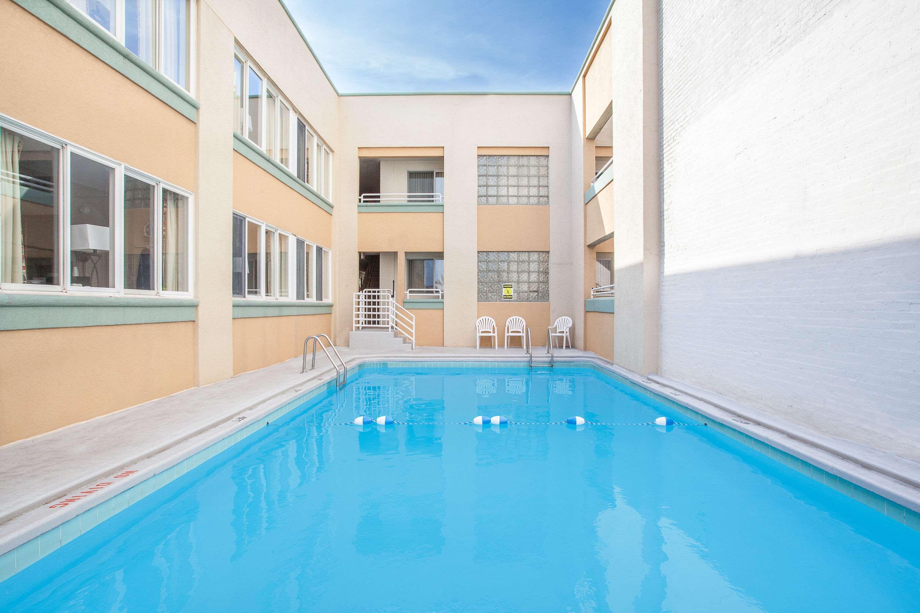Howard Johnson By Wyndham Atlantic Stadt Exterior foto