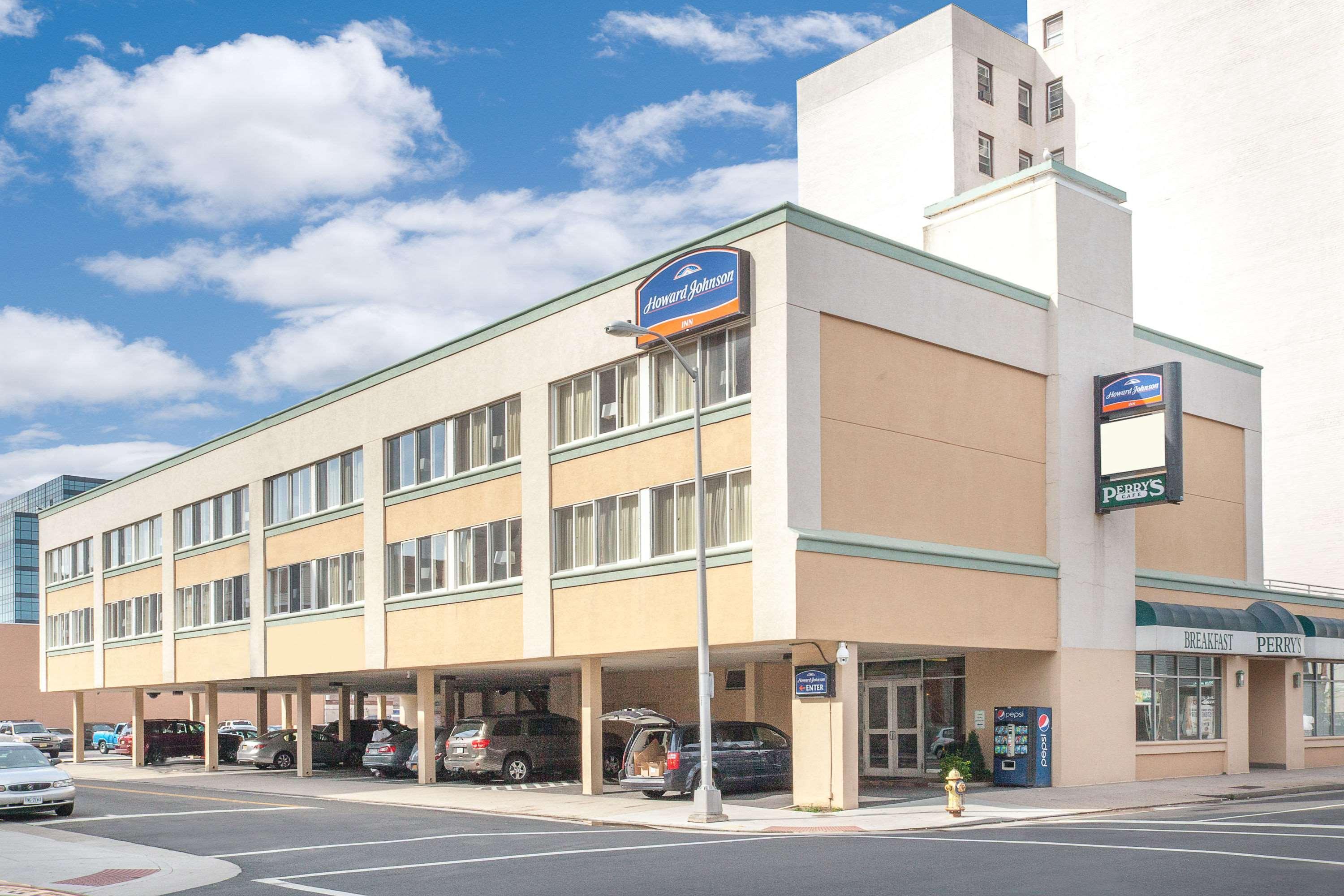 Howard Johnson By Wyndham Atlantic Stadt Exterior foto